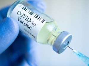 O nouă tranşă de vaccin Pfizer soseşte în România